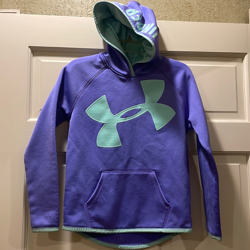 Girls Under Armour Cold Gear Hoodie (Medium)